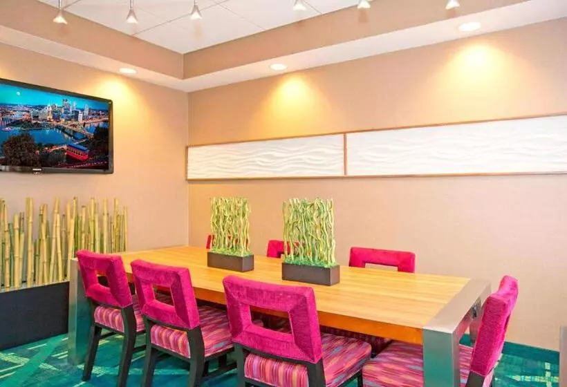 호텔 Springhill Suites Pittsburgh Monroeville