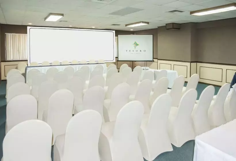 호텔 Tesoro Los Cabos