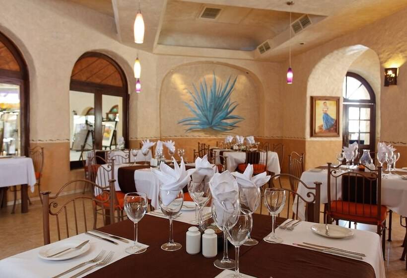 Hotel Tesoro Los Cabos