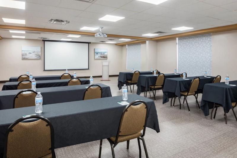 فندق Wingate By Wyndham Atlanta Galleria/ Ballpark