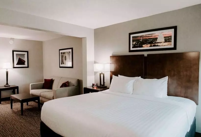 ホテル Wingate By Wyndham   Dulles International