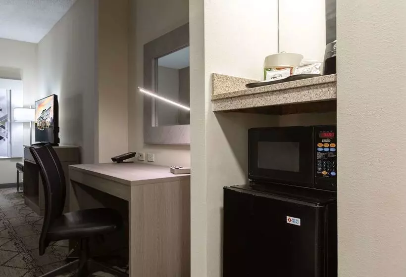 هتل Wingate By Wyndham Charlotte Concord Mills/speedway