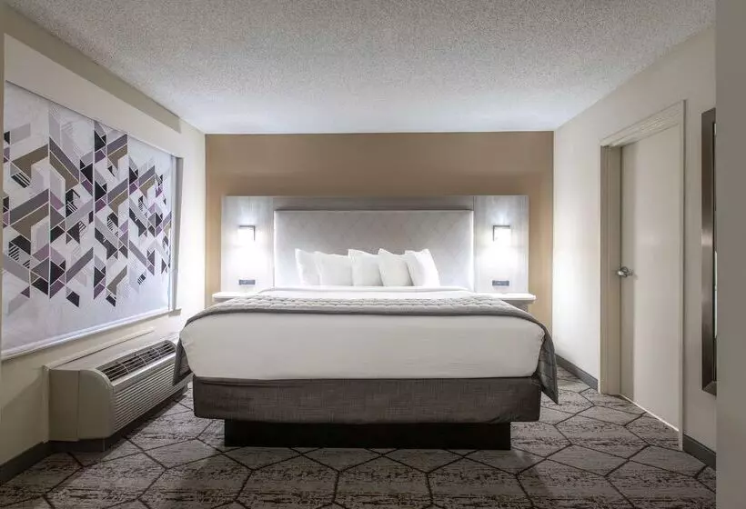 هتل Wingate By Wyndham Charlotte Concord Mills/speedway