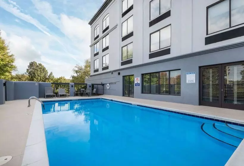 هتل Wingate By Wyndham Charlotte Concord Mills/speedway