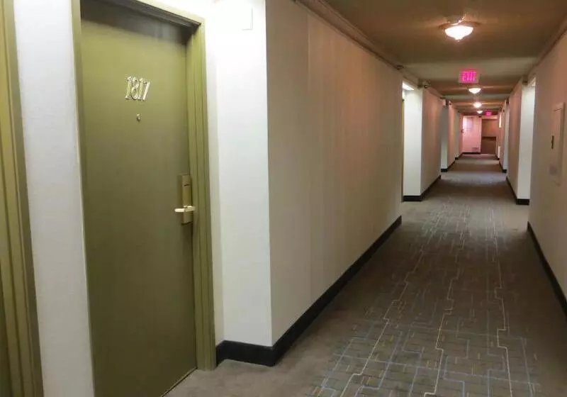 Отель Buffalo Bills Resort & Casino