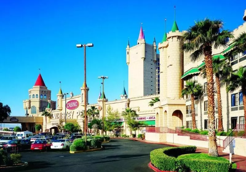 Отель Buffalo Bills Resort & Casino