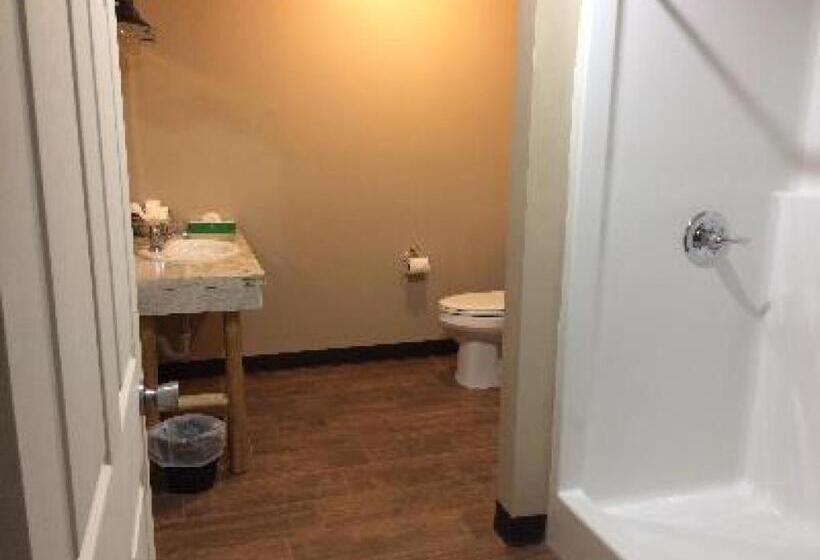 ユースホステル Big Horse Inn And Suites