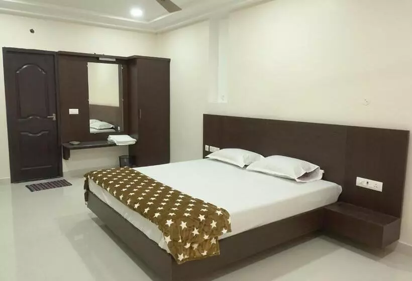 Retkeilymaja Sri Krishna Residency