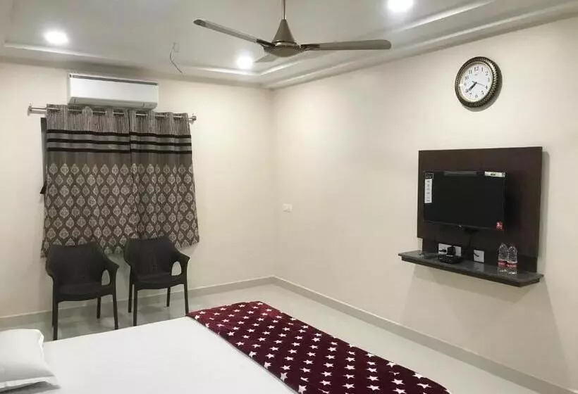 Retkeilymaja Sri Krishna Residency