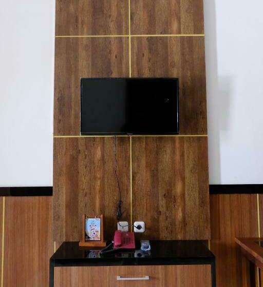 Baratha Hotel & Resto