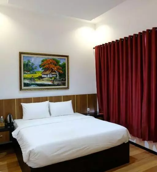 Baratha Hotel & Resto