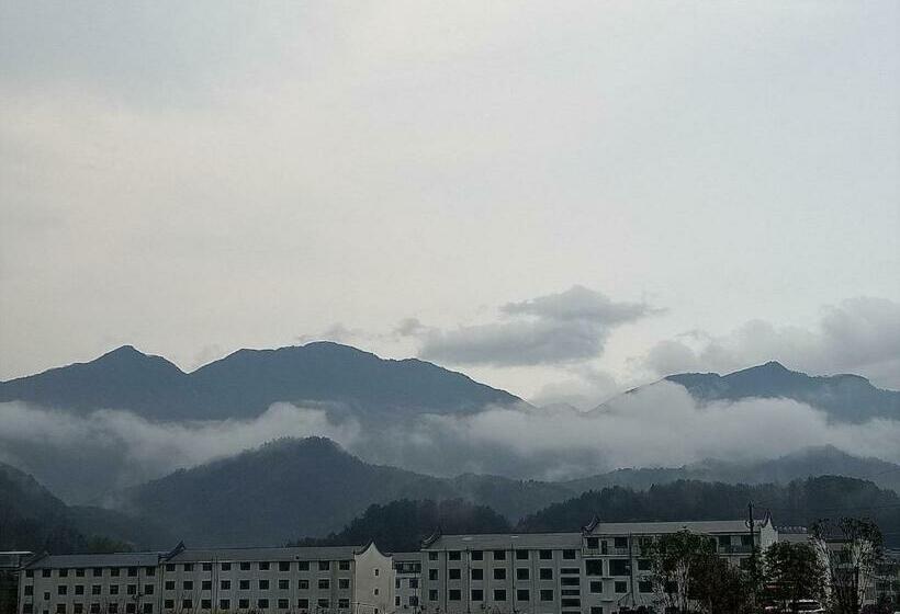 Hotel 7days Premium Lu'an Tiantangzhai Scenic Area Branch