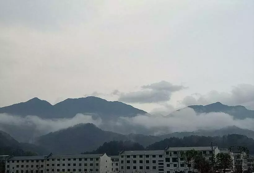 ホテル 7days Premium Lu'an Tiantangzhai Scenic Area Branch