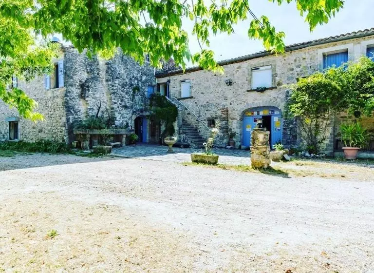 Hotelli Auberge De Saugras