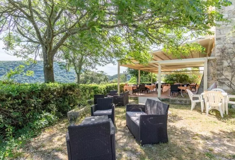 Hotelli Auberge De Saugras