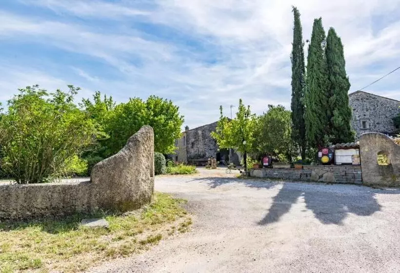 Hotelli Auberge De Saugras