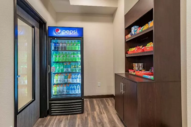 Hotelli Mainstay Suites Waukeewest Des Moines