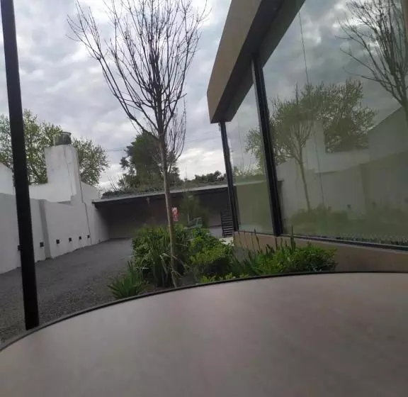 Hotelli Navarro Plaza