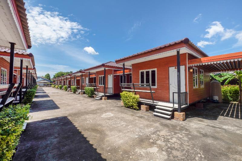 Hotelli Oyo 1166 Train Way Resort