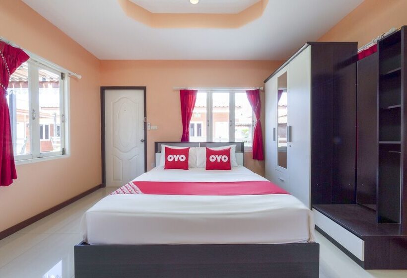 Hotelli Oyo 1166 Train Way Resort