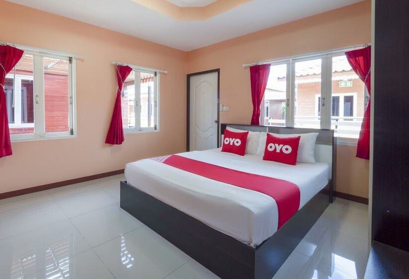 Hotelli Oyo 1166 Train Way Resort