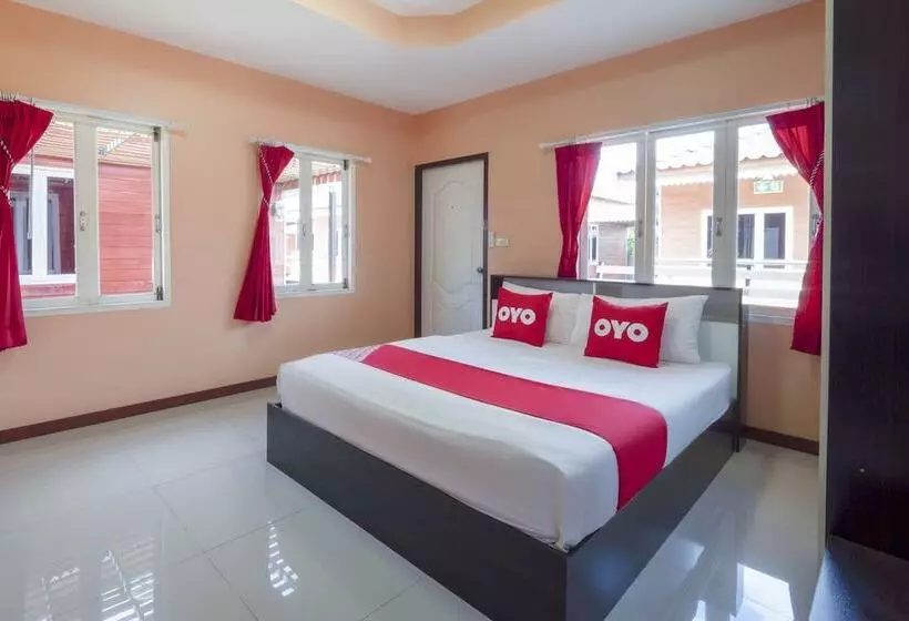 Hotelli Oyo 1166 Train Way Resort