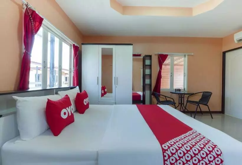 Hotelli Oyo 1166 Train Way Resort