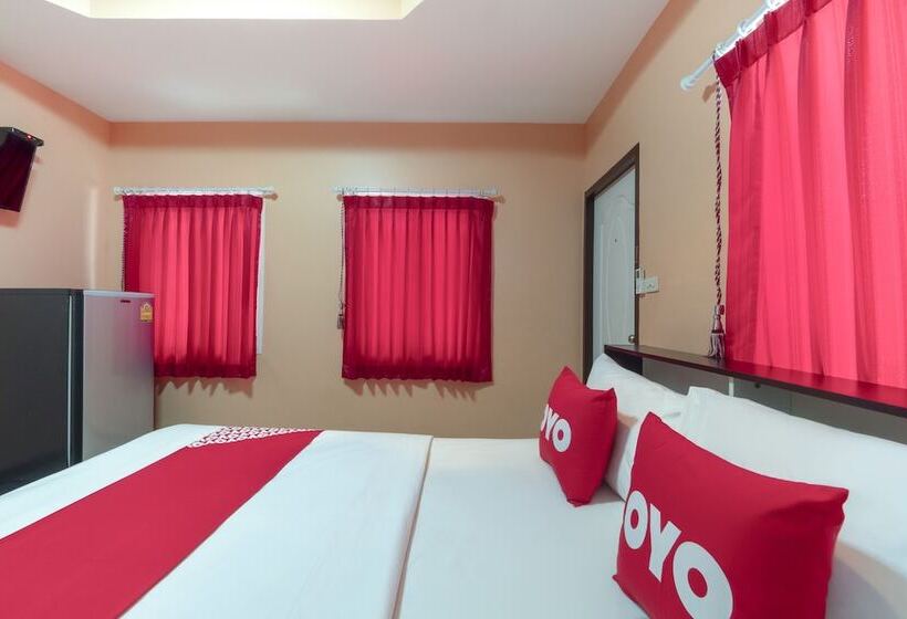 Hotelli Oyo 1166 Train Way Resort