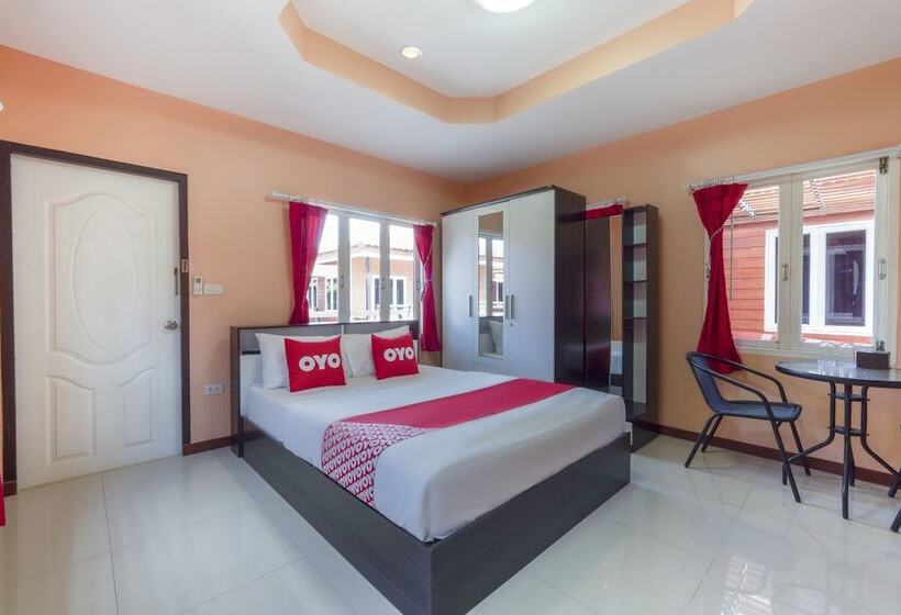 Hotelli Oyo 1166 Train Way Resort