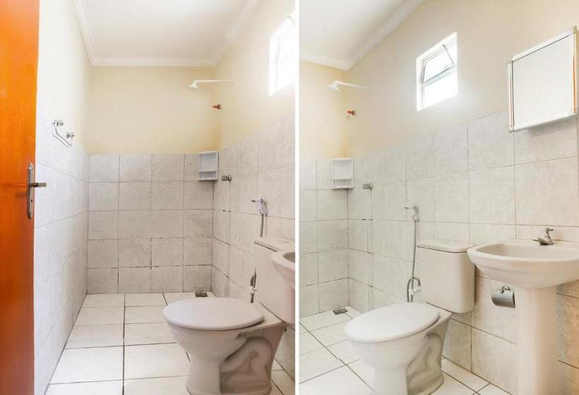 בית מלון כפרי Oyo Pousada Tropical