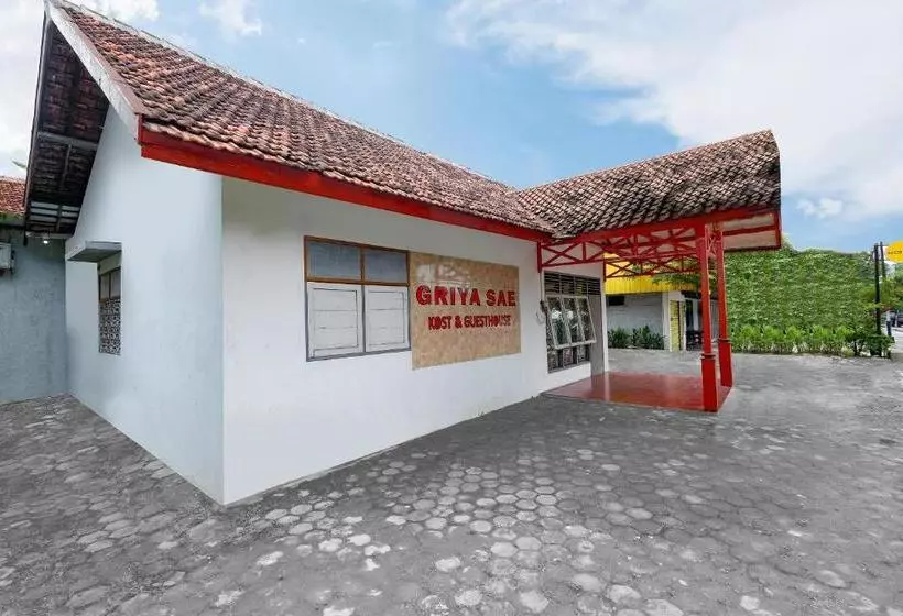 Hotelli Spot On 3075 Griya Sae Guesthouse