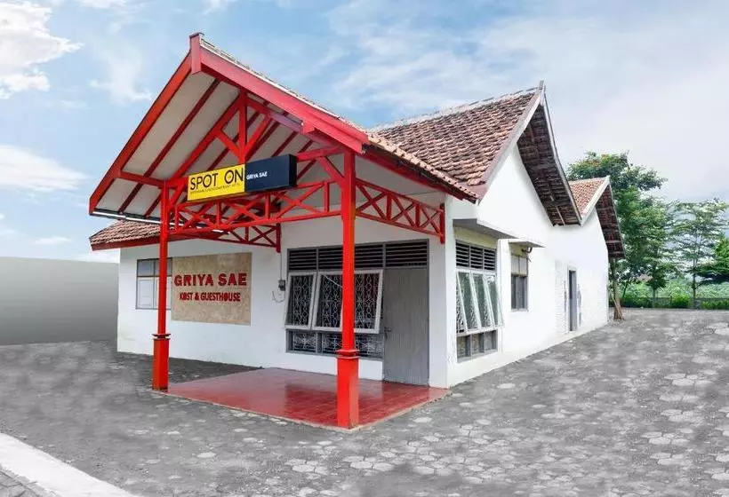 Hotelli Spot On 3075 Griya Sae Guesthouse