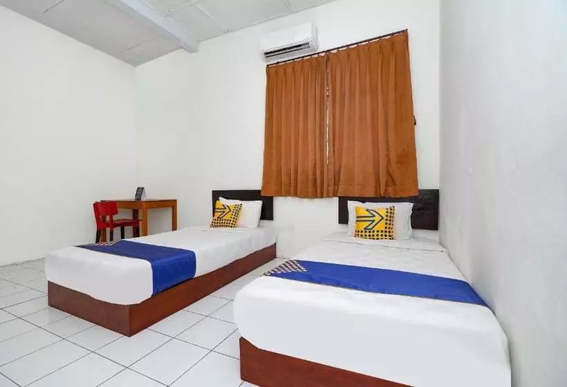 Hotelli Spot On 3075 Griya Sae Guesthouse