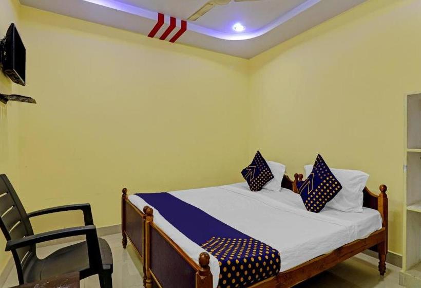 فندق Spot On 73434 Sharavana Lodge