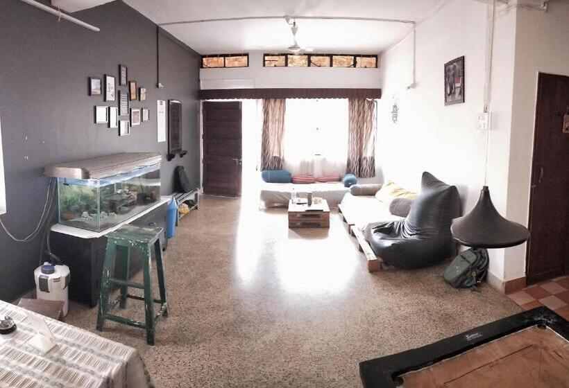 Monkey Mind Hostel