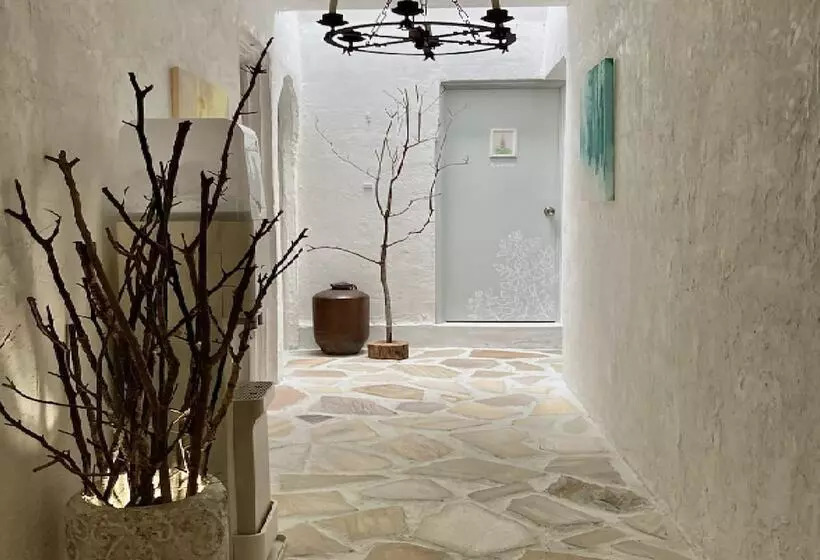 Majatalo Gallery Hara And Guest House