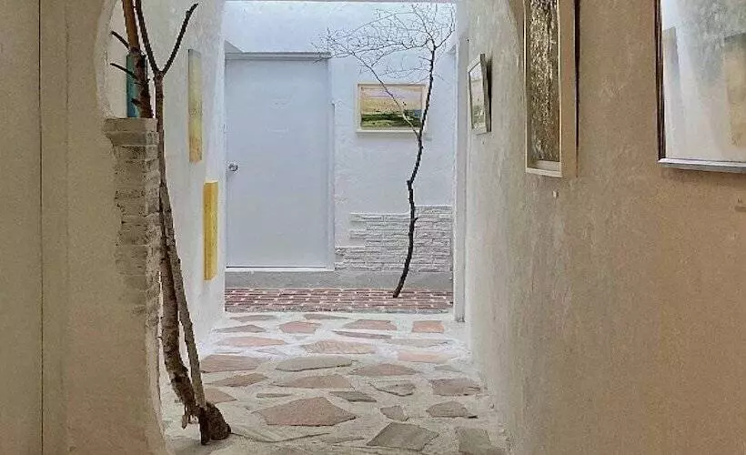 Majatalo Gallery Hara And Guest House