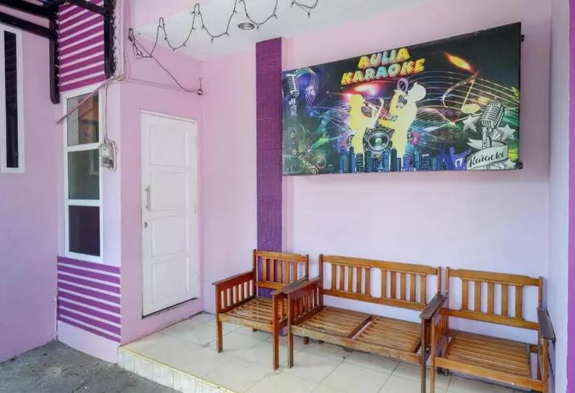 Reddoorz @ Hotel Aulia Majene