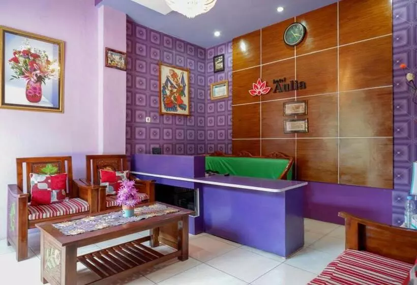 Reddoorz @ Hotel Aulia Majene