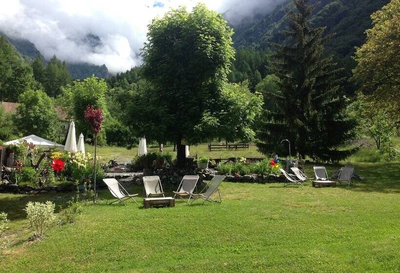 הוסטל Auberge Gaillard