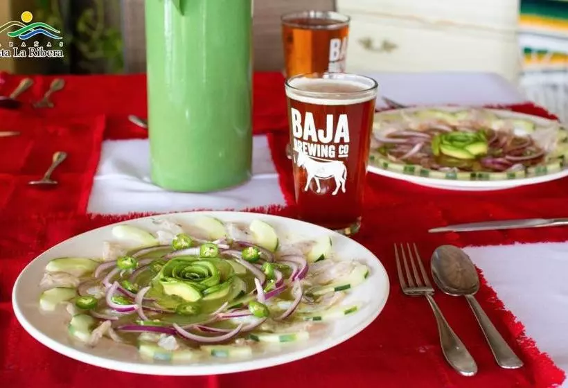 Aamiaismajoitus (B&B) Cabanas Vista La Ribera