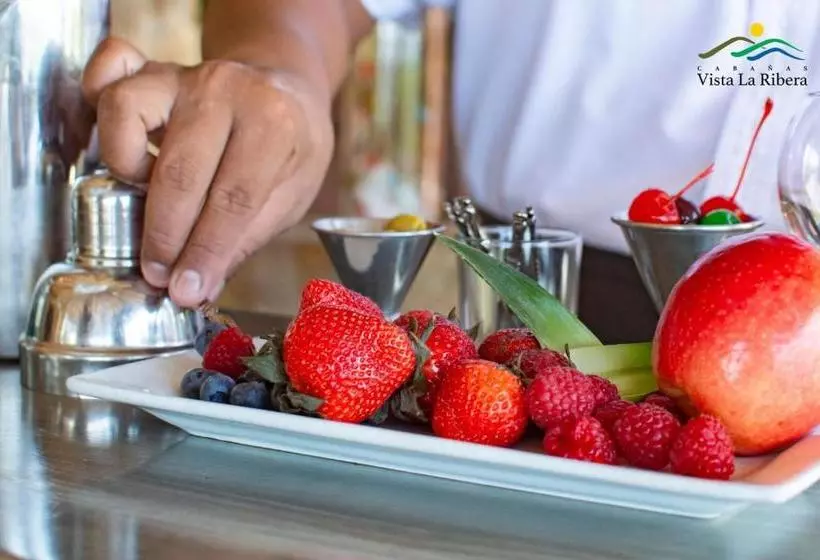 Aamiaismajoitus (B&B) Cabanas Vista La Ribera