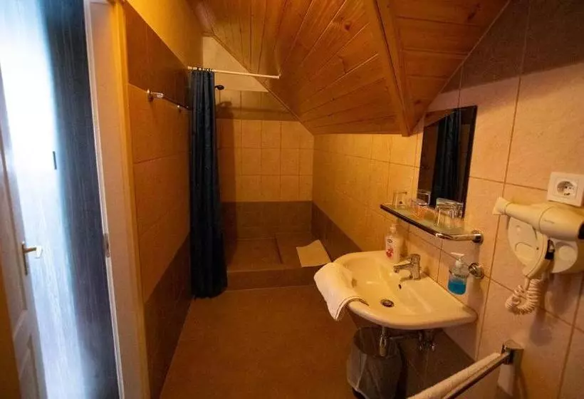 ベッドアンドブレックファースト Kamarás Ring House