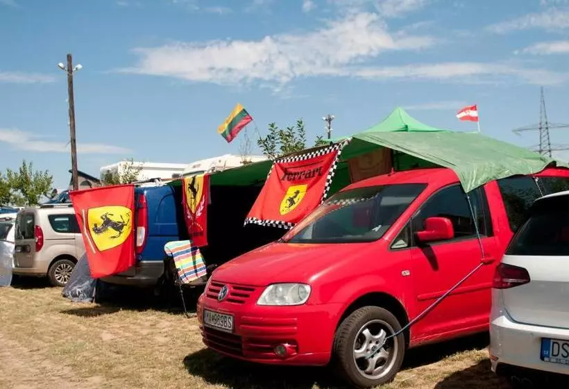 ベッドアンドブレックファースト Kamarás Ring House