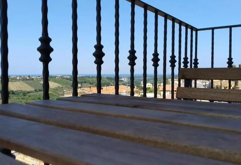 Aamiaismajoitus (B&B) La Seconda Luna