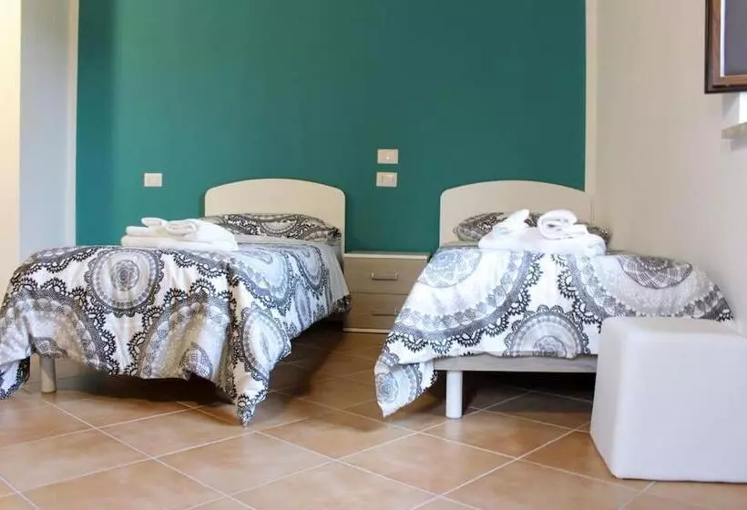 ホテル Albergo Diffuso Di Campolattaro