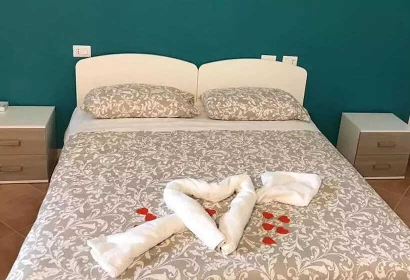 ホテル Albergo Diffuso Di Campolattaro