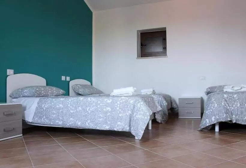 ホテル Albergo Diffuso Di Campolattaro