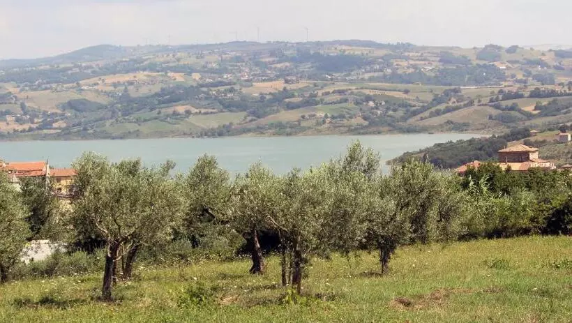 ホテル Albergo Diffuso Di Campolattaro