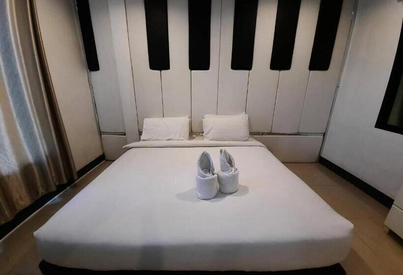 酒店 Debua Mahasarakham